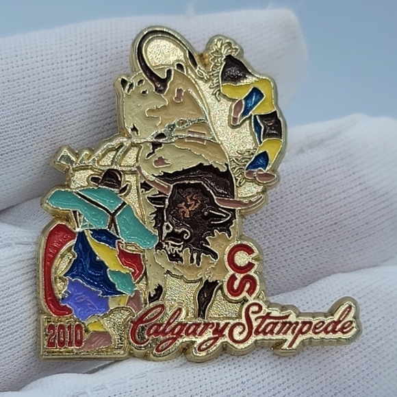 Calgary Stampede 2010 Pin #644 - Picture 3 of 7